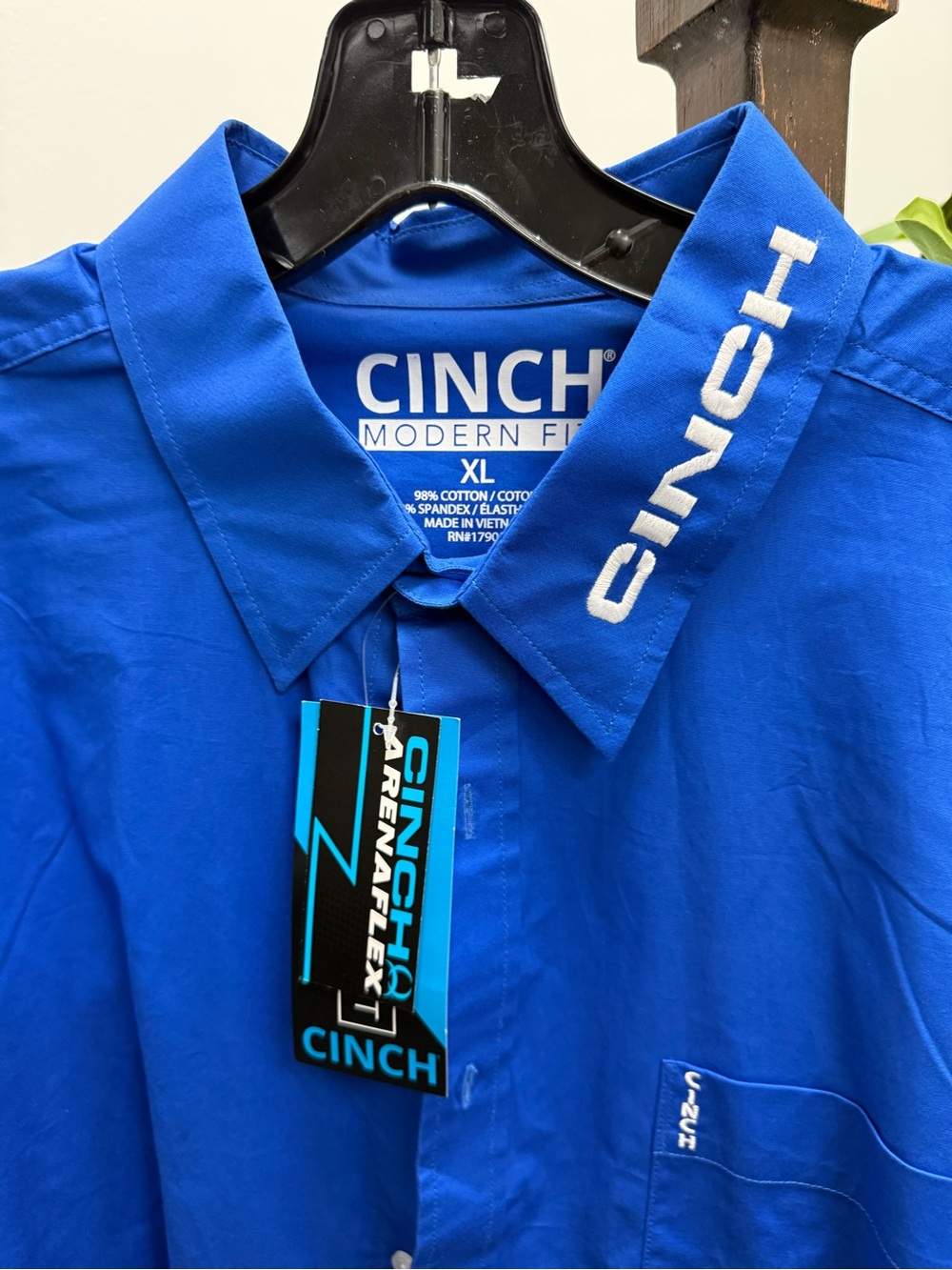 Cinch Men's Royal Blue Button-Up Shirt with Logo Collar - Picture 2 of 3